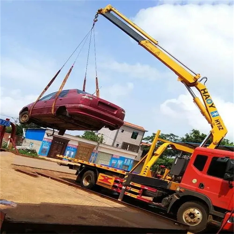 镇江丹徒吊车吊汽车的正确方法